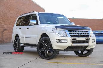 MITSUBISHI PAJERO DUECE SATIN BLACK MILLED